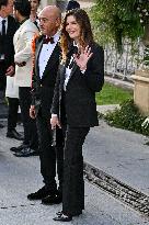 PFW Bal D Ete Outside Arrivals