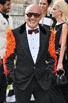 PFW Bal D Ete Outside Arrivals