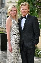 PFW Bal D Ete Outside Arrivals