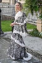 PFW Bal D Ete Outside Arrivals