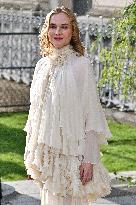 PFW Bal D Ete Outside Arrivals