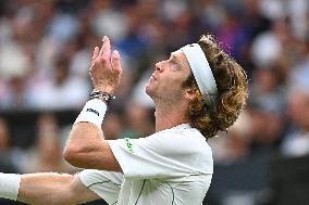 Wimbledon Championships - Day 7