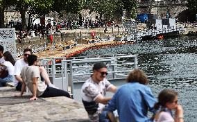 Paris Summer Leisure - France