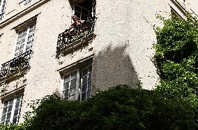 Paris Summer Leisure - France