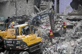 Residential Building Collapse In Karachi - Pakistan