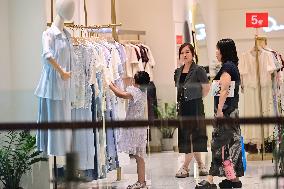 High Temperature Promotes Cooling Economy