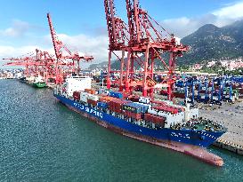 Port Container Trade