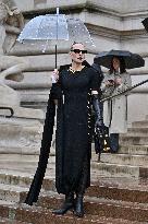 PFW Schiaparelli Outside Arrivals