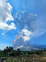 Volcanic Eruption of Indonesia's Mt Lewotobi
