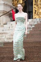 PFW Schiaparelli Arrivals AM