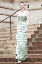 PFW Schiaparelli Arrivals AM