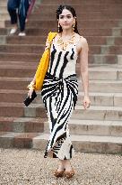 PFW Schiaparelli Arrivals AM
