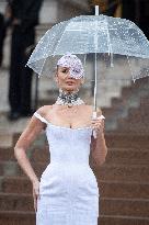 PFW Schiaparelli Arrivals AM