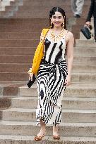 PFW Schiaparelli Arrivals AM