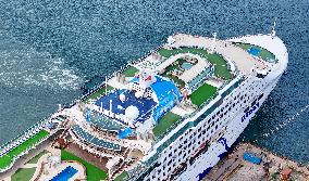Luxury Cruise Ship Dream
