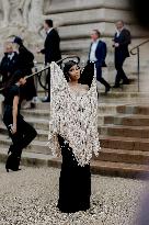 PFW - Schiaparelli Street Style