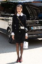 PFW Chanel Outside Arrivals NB