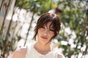 PFW Chanel Outside Arrivals NB