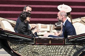 Emmanuel And Brigitte Macron Attend Welcoming Ceremony in Windsor