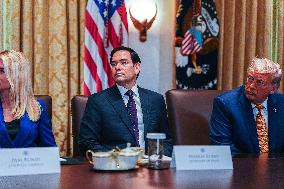 Trump Cabinet Meeting