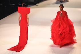PFW - Stephane Rolland Runway in Paris FA