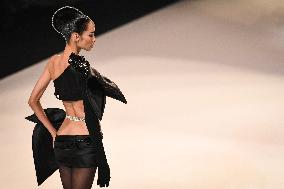 PFW - Stephane Rolland Runway in Paris FA