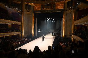 PFW - Stephane Rolland Runway in Paris FA