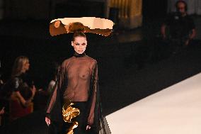 PFW - Stephane Rolland Runway in Paris FA