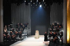 PFW - Stephane Rolland Runway in Paris FA