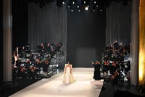 PFW - Stephane Rolland Runway in Paris FA