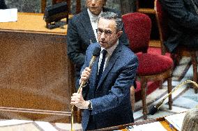 Questions to the government at the National Assembly - Paris RL