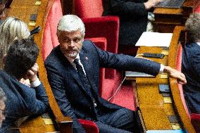 Questions to the government at the National Assembly - Paris RL