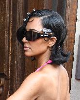 PFW - Kim Kardashian Fits A Flashy Pink Outfit At Balenciaga - Paris