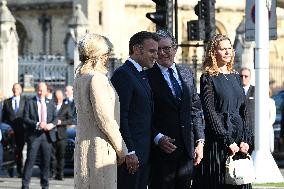 President Macron Pays Tribute to Winston Churchill - UK