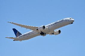 Planes to Fiumicino airport