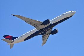 Planes to Fiumicino airport
