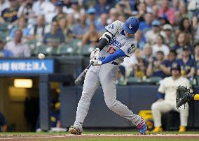 Baseball: Dodgers vs. Brewers