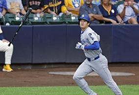 Baseball: Dodgers vs. Brewers