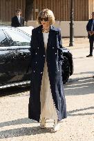 PFW - Chanel Outside Arrivals