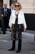 PFW - Georgio Armani Outside Arrivals