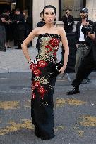 PFW - Georgio Armani Outside Arrivals