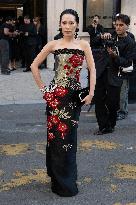PFW - Georgio Armani Outside Arrivals