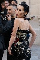 PFW - Georgio Armani Outside Arrivals