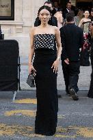 PFW - Georgio Armani Outside Arrivals