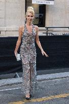 PFW - Georgio Armani Outside Arrivals