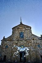 Zeus The Olympic Horse Arrives At Mont Saint-Michel
