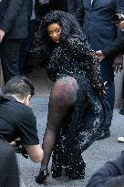 PFW Balenciaga Outside Arrivals NB