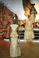PFW - Franck Sorbier Runway in Paris FA