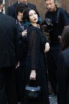 PFW Balenciaga Outside Arrivals NB