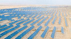 PV Construction in Xinjiang Gobi Desert